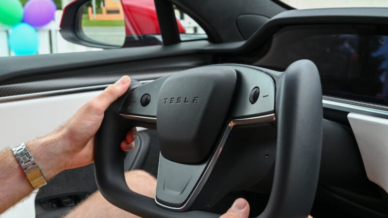 Volant Yoke avec klaxon pour Tesla Model S et X: la dernière nouveauté auto !