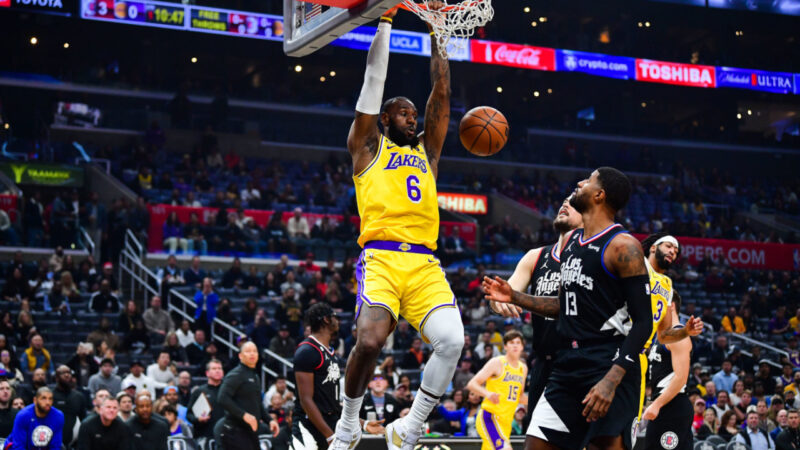 Apple Vision Pro : le Slam Dunk Contest de la NBA filmé en 3D immersive par Apple