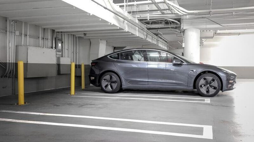 Tesla améliore le mode Sentinelle pour économiser de l'énergie !