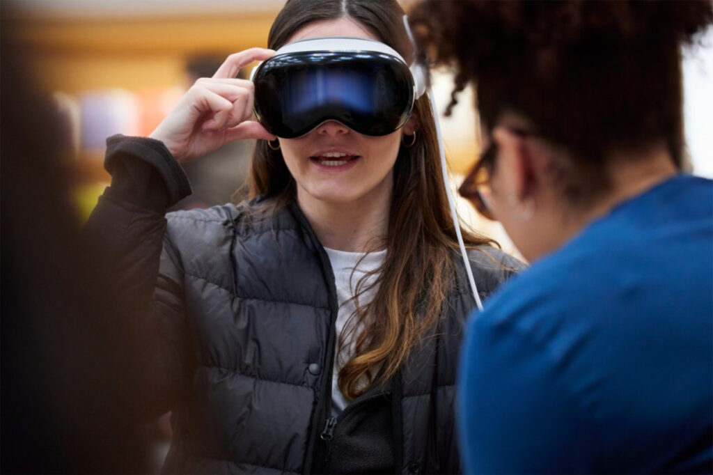 Le casque Apple Vision Pro défie toutes les caméras immersives !