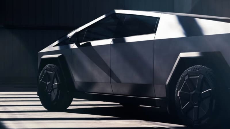 Tesla annule les commandes de revente du Cybertruck