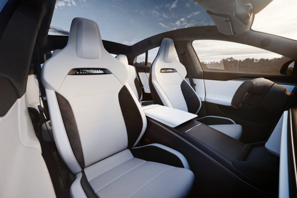 Tesla Model S Plaid : Nouveaux sièges sport électriques et performants