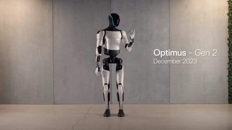 Tesla présente son robot humanoïde Optimus et évoque sa commercialisation future