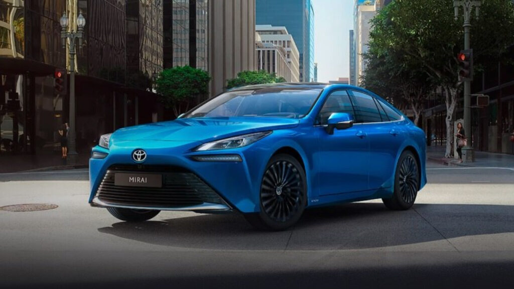 Les propriétaires de Toyota Mirai mécontents à cause du manque de stations de ravitaillement en hydrogène aux USA