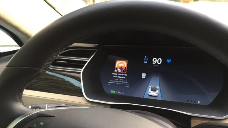 Tesla obtient enfin le feu vert pour déployer la conduite autonome en Chine
