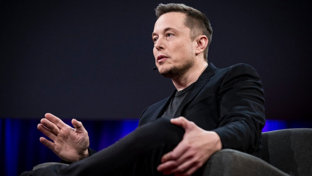 Elon Musk rebaptise la fonctionnalité Smart Summon en ASS pour Actually Smart Summon