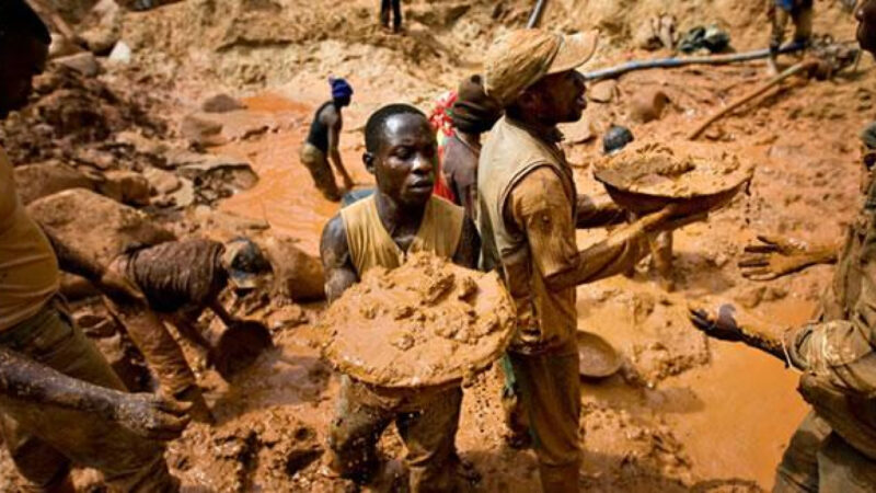 Le Congo accuse Apple d&rsquo;utiliser du minerai de sang