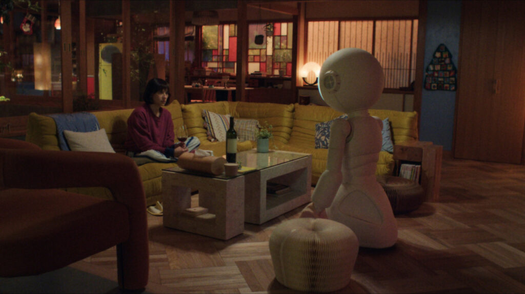 Bande-annonce de la série Sunny sur Apple TV+ au Japon avec un robot Bande-annonce de la série Sunny sur Apple TV+ au Japon avec un robot