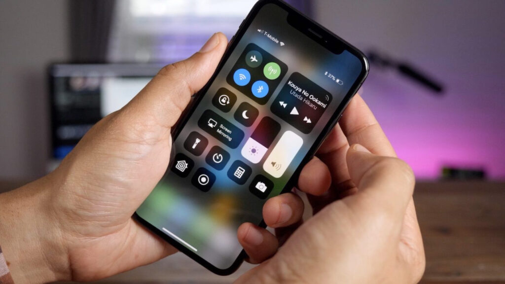 iOS 18 : personnalisez votre centre de contrôle avec les nouvelles fonctionnalités