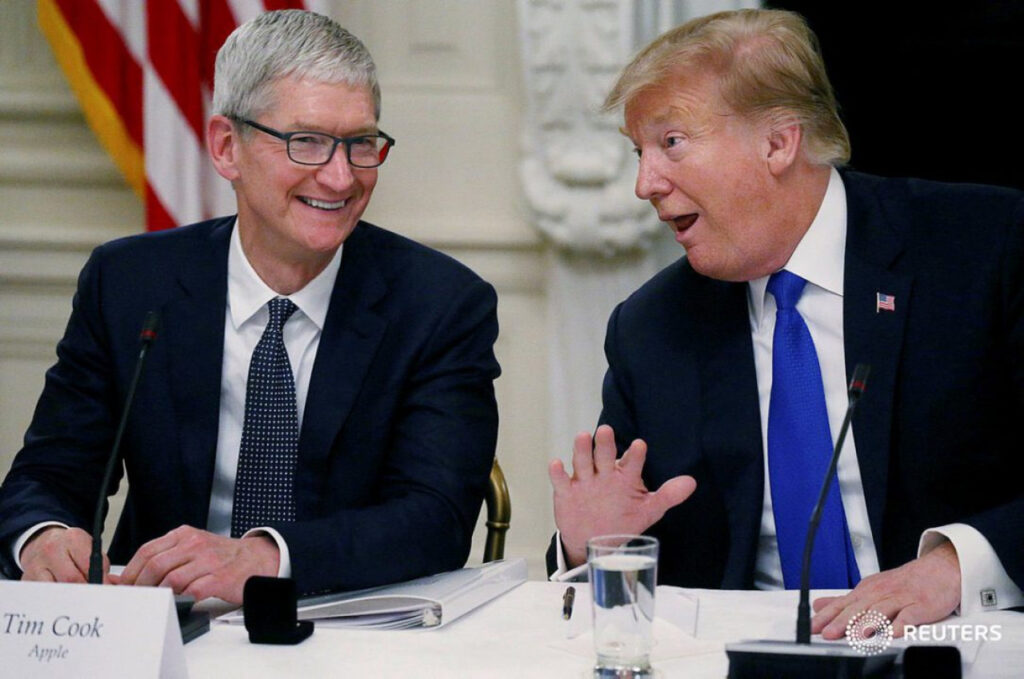 Tim Cook souhaite un bon rétablissement à Donald Trump après tentative d'assassinat