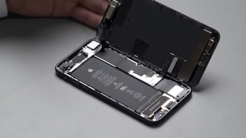 Apple reporte son projet de carte-mère plus compacte pour l&rsquo;iPhone