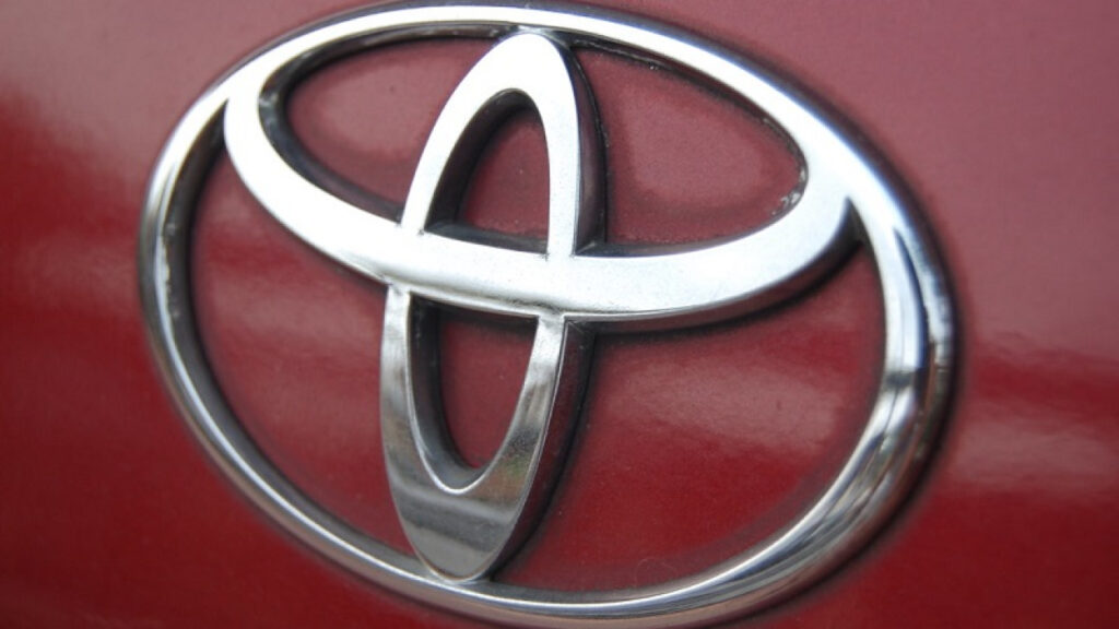 Toyota innove avec un moteur multi-carburants révolutionnaire