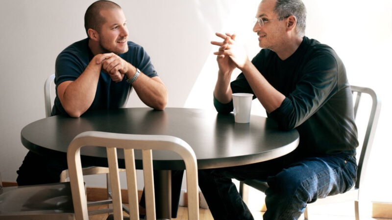 Jonathan Ive parle de son lien spécial avec Steve Jobs