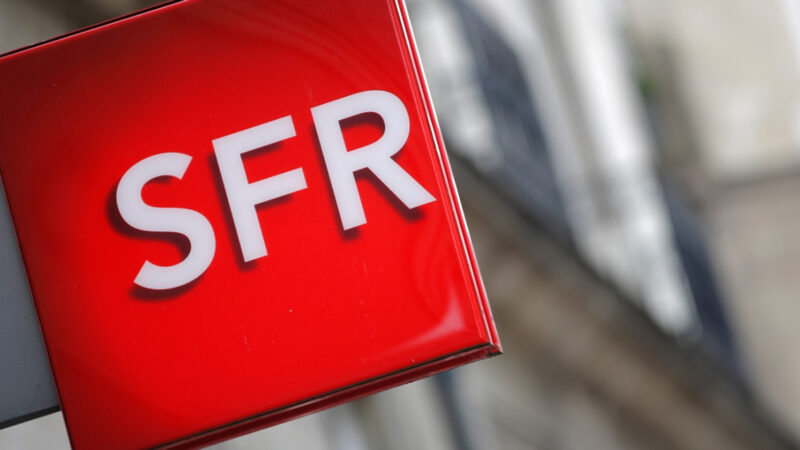 SFR propose l&rsquo;activation de l&rsquo;eSIM sur iPhone au premier allumage