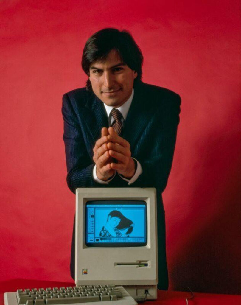 Veste mythique de Steve Jobs aux enchères