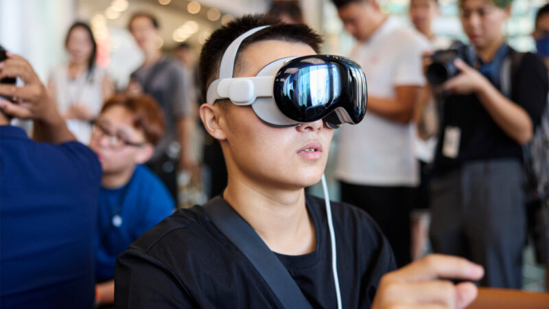 Vision Pro : essayer le casque en Apple Store avec des contenus personnels