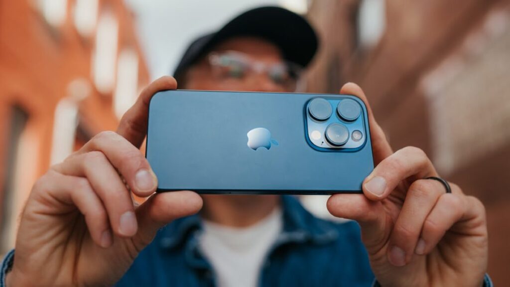Iphone 16 pro : filmer en 4k et potentiel 8k