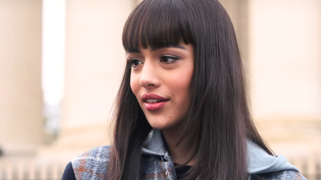 Thalia besson, fille de luc besson, joue geneviève dans emily in paris saison 4