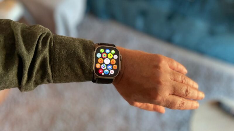 Apple watch : un nouveau brevet pour mesurer l&rsquo;hydratation