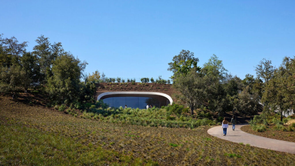 Inauguration de l'observatoire à l'apple park pour les iphone 16
