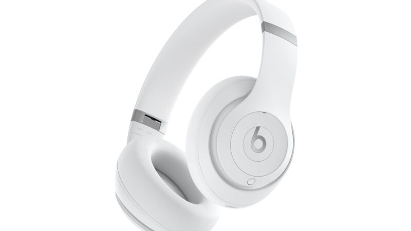 Beats studio pro en blanc mat disponible uniquement sur amazon