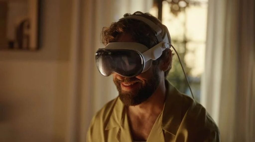 Apple lance une sangle de tête belkin pour le vision pro