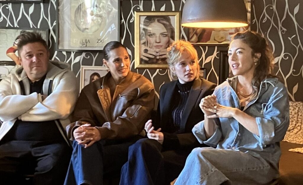 Cat's eyes : rencontre avec l'équipe de la série sur tf1