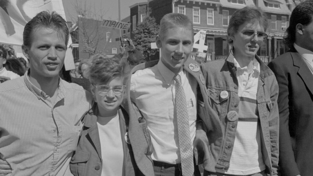Apple tv+ dévoile un documentaire sur le mouvement deaf president now
