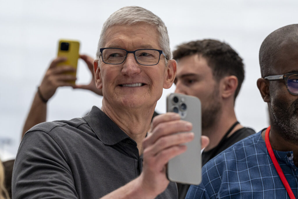 Apple maintient ses politiques de diversité et d'inclusion
