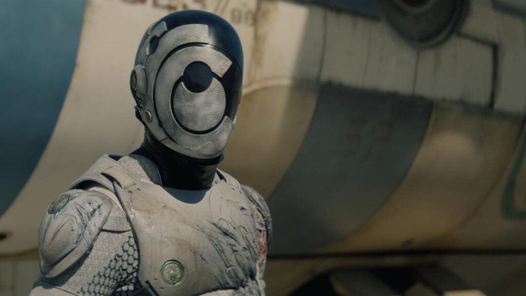 Murderbot : la série de s.f avec alexander skarsgård arrive sur apple tv+