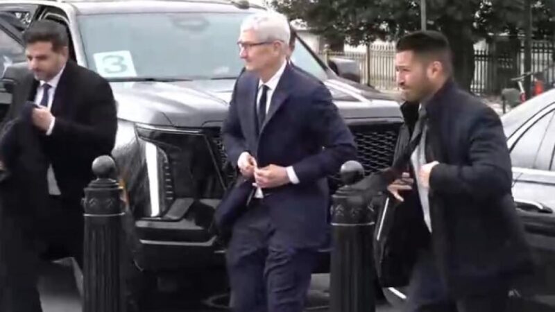 Rencontre entre tim cook et donald trump sur les tarifs douaniers