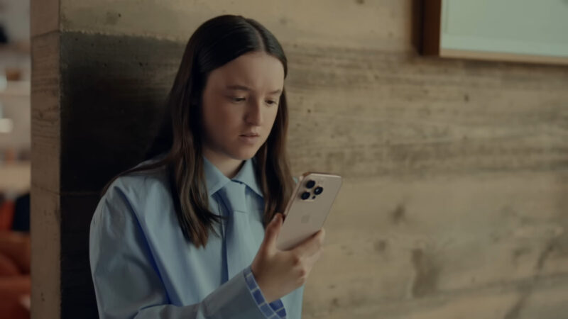 Apple retire sa pub siri suite au report de la fonctionnalité