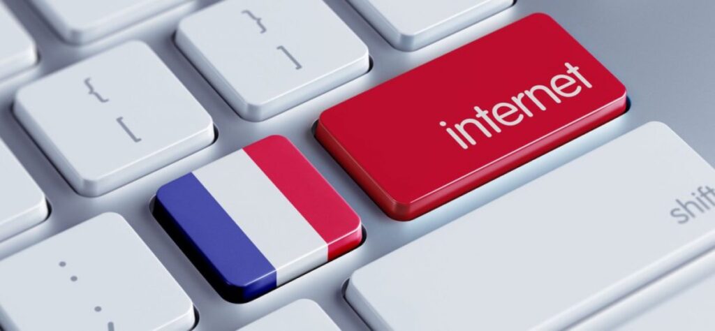 Apple face à une action collective pour surfacturation des services de streaming en france