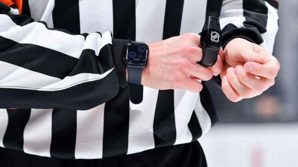 L'application nhl watch comms révolutionne le travail des arbitres de la nhl