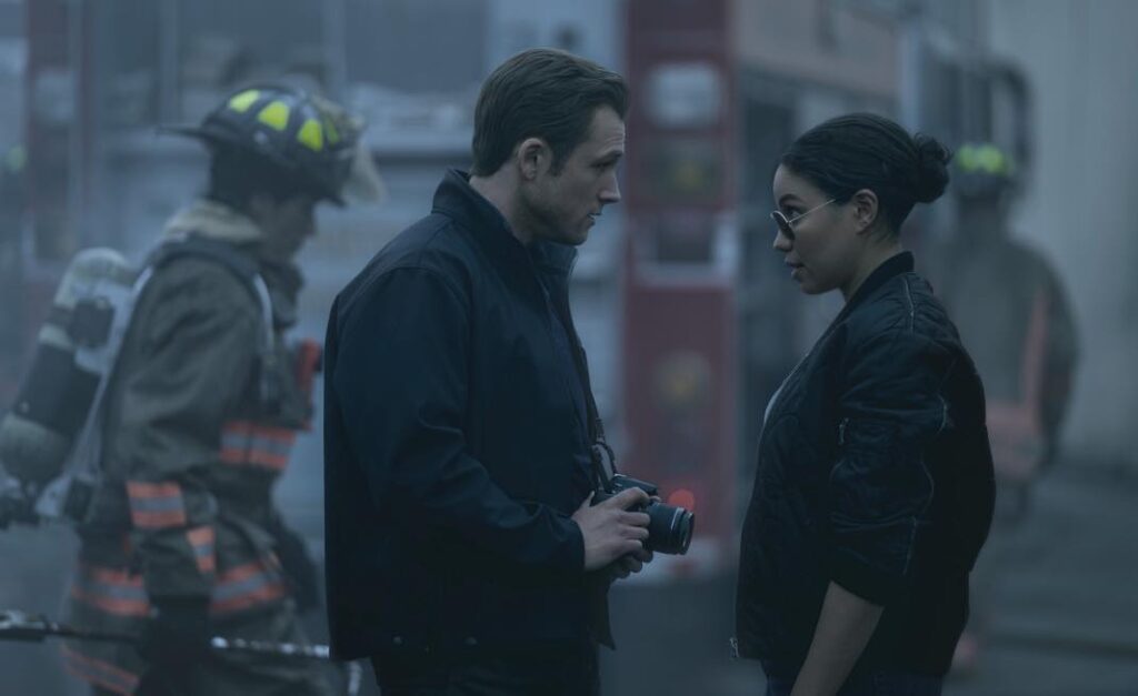 Apple tv+ lance smoke, une série criminelle avec taron egerton