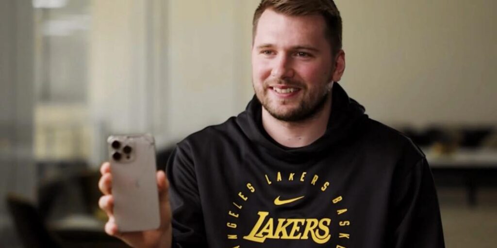 Luka doncic choque par son transfert aux lakers