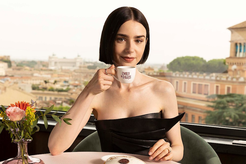 Camille absente de la saison 5 d'emily in paris