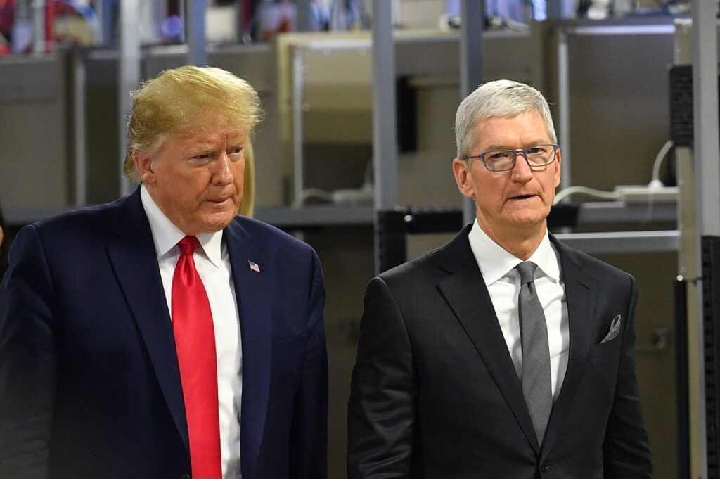 Tensions entre trump et apple sur la production des iphone