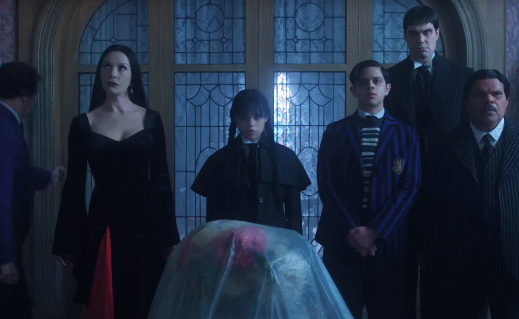 Mercredi saison 2 : nouvelles images et coulisses révélées