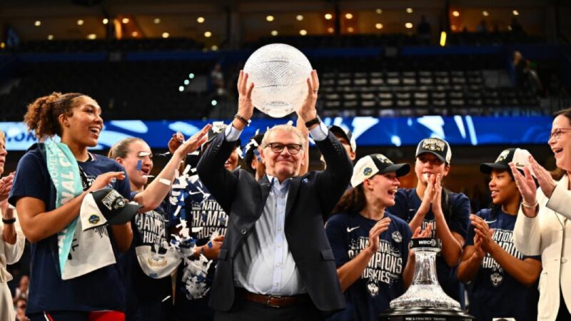 Apple tv+ lance un documentaire sur l&rsquo;équipe féminine de uconn