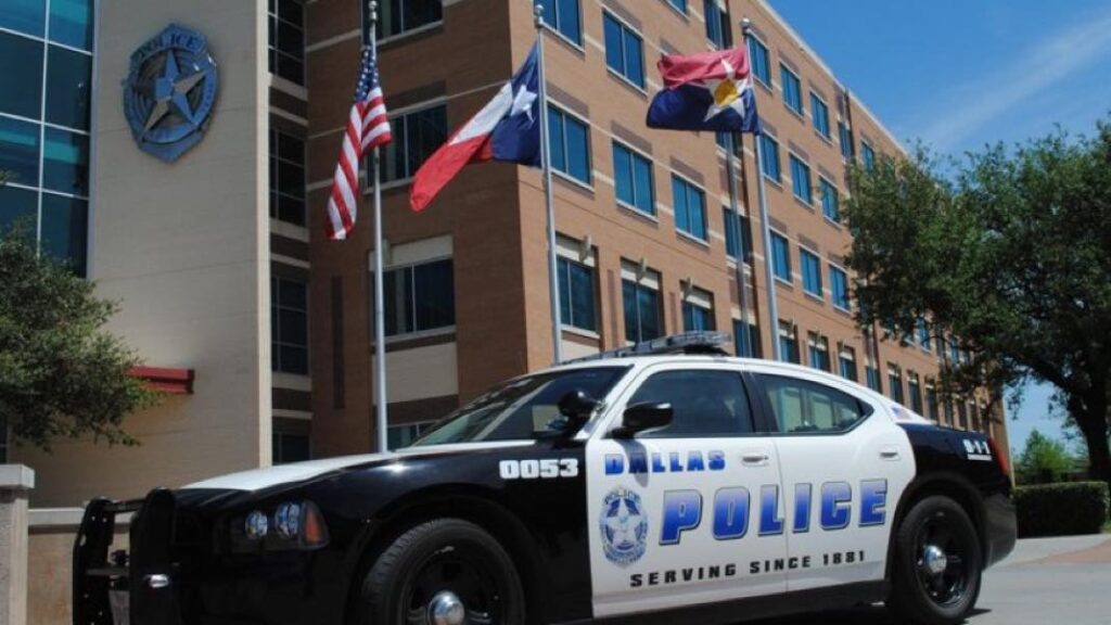 Un policier de dallas accusé de vol de produits apple pour 38000 dollars