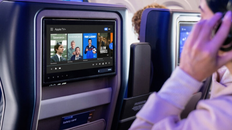 United airlines offre apple tv+ gratuitement en vol