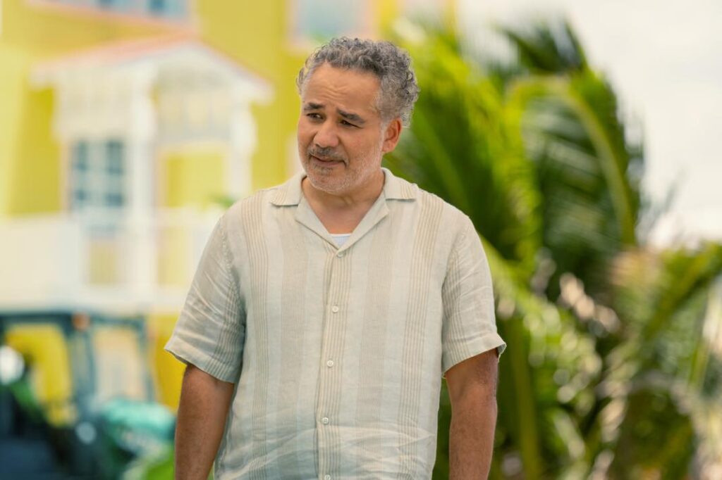 John ortiz devient membre permanent du casting de bad monkey