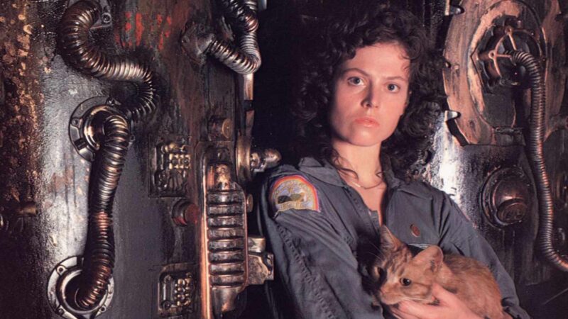 Sigourney weaver s&rsquo;exprime sur alien: earth