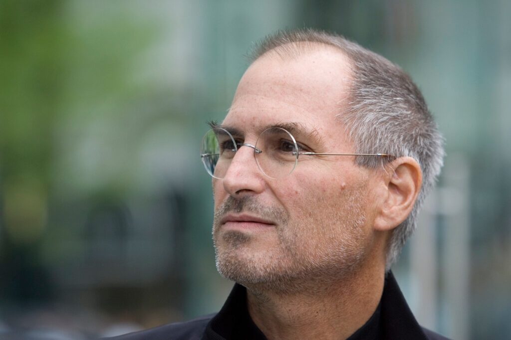 L'impact de steve jobs sur l'écran de l'iphone L'impact de steve jobs sur l'écran de l'iphone