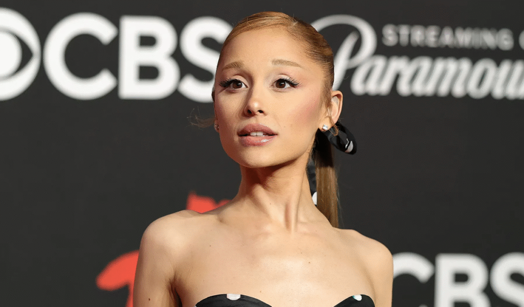 American horror story saison 13 avec ariana grande et des habitués