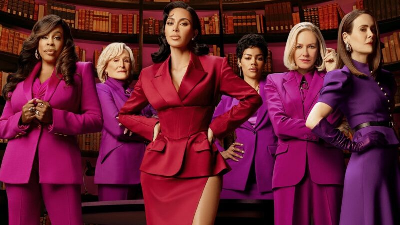 La série all&rsquo;s fair de ryan murphy fracassée par la critique