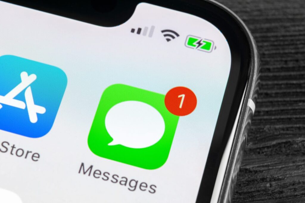 L'application messages d'apple échappe aux interdictions