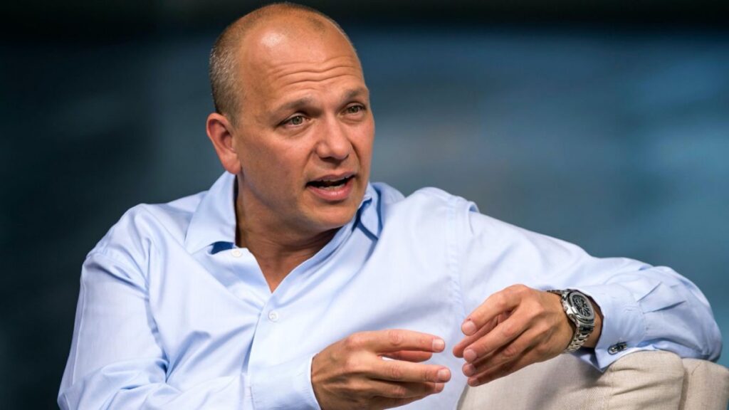 Tony fadell envisage de remplacer tim cook chez apple