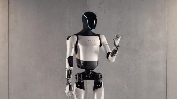 Yilun chen quitte apple pour rejoindre tesla dans la robotique